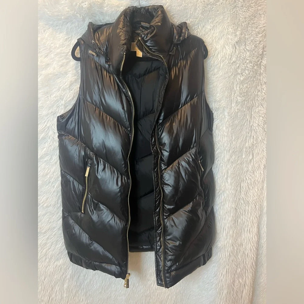 Michael Kors Vest - Picture 1 of 2